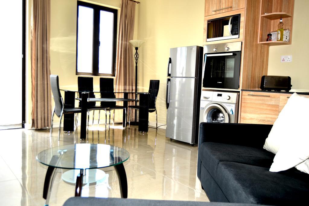 Flic en Flac Beach Penthouse Exterior foto